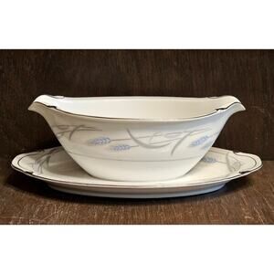 Valmont China ROYAL WHEAT Sauce Gravy Boat w/Attached Underplate Japan